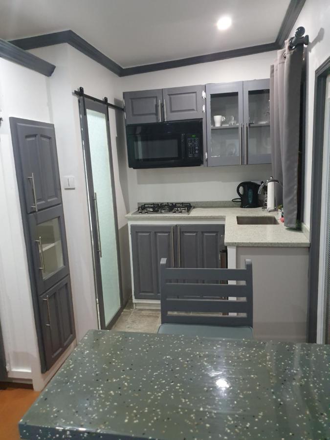Devachan Apartments 布里奇敦 外观 照片
