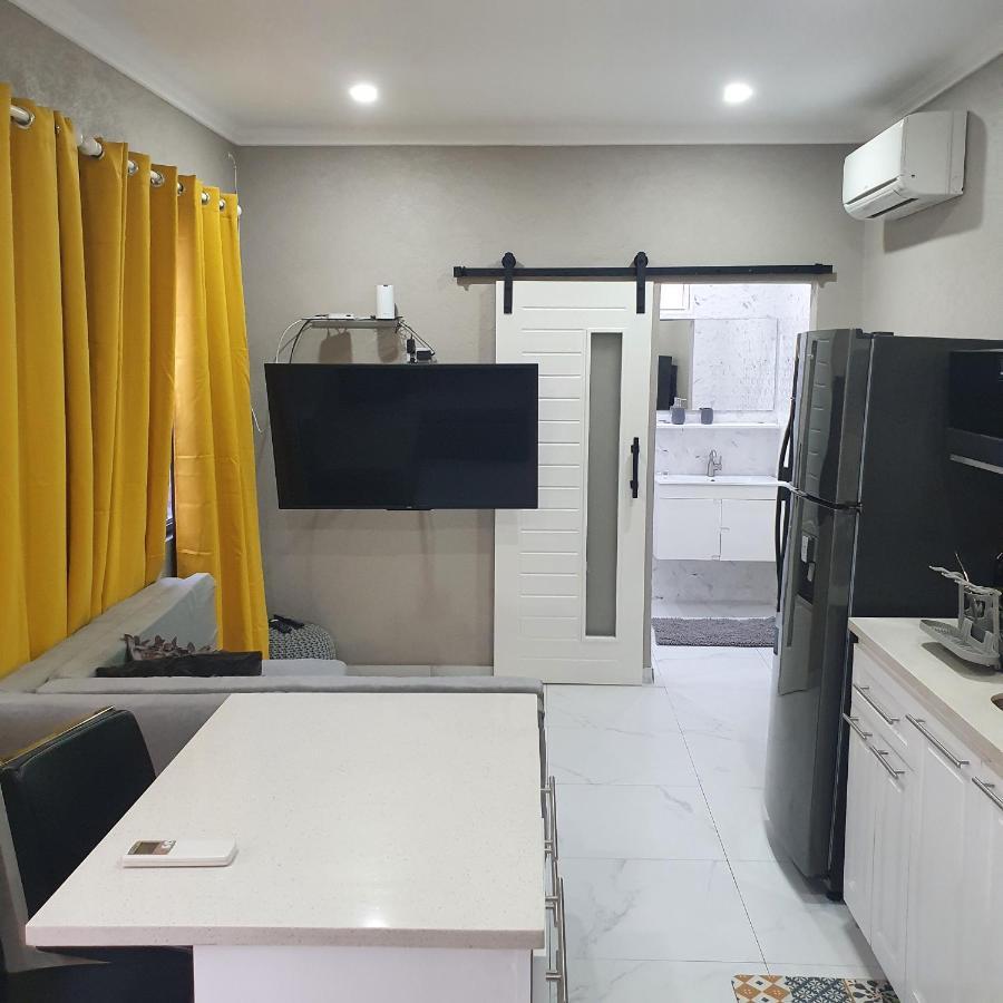 Devachan Apartments 布里奇敦 外观 照片